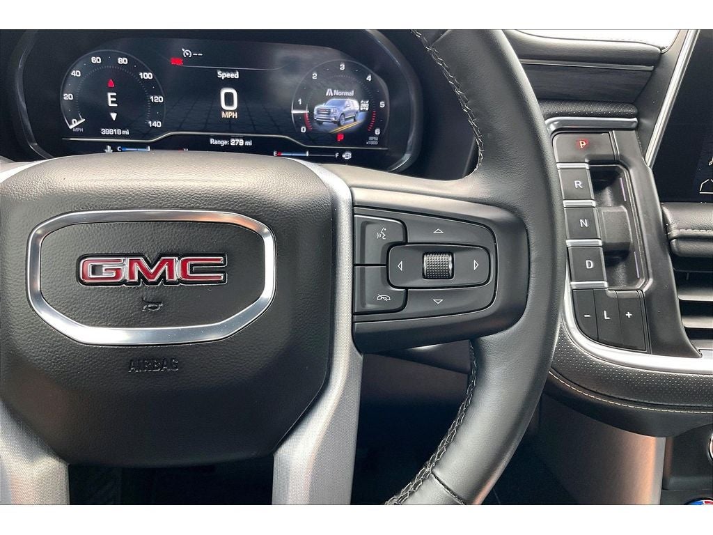 2023 GMC Yukon SLT