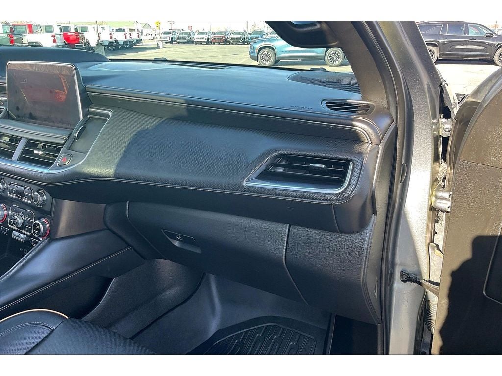 2022 GMC Yukon XL AT4