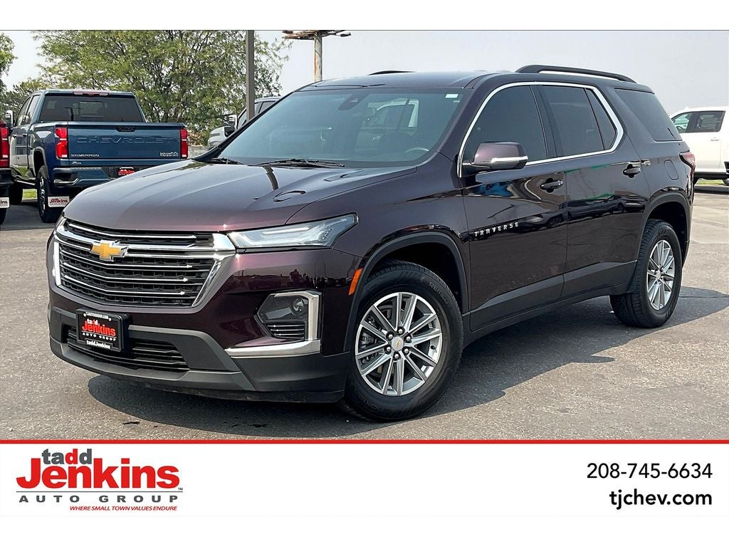 2022 Chevrolet Traverse LT Cloth