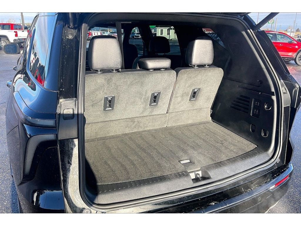 2025 Chevrolet Traverse High Country