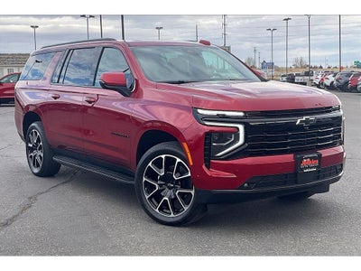2025 Chevrolet Suburban RST