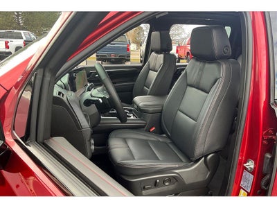 2025 Chevrolet Suburban RST