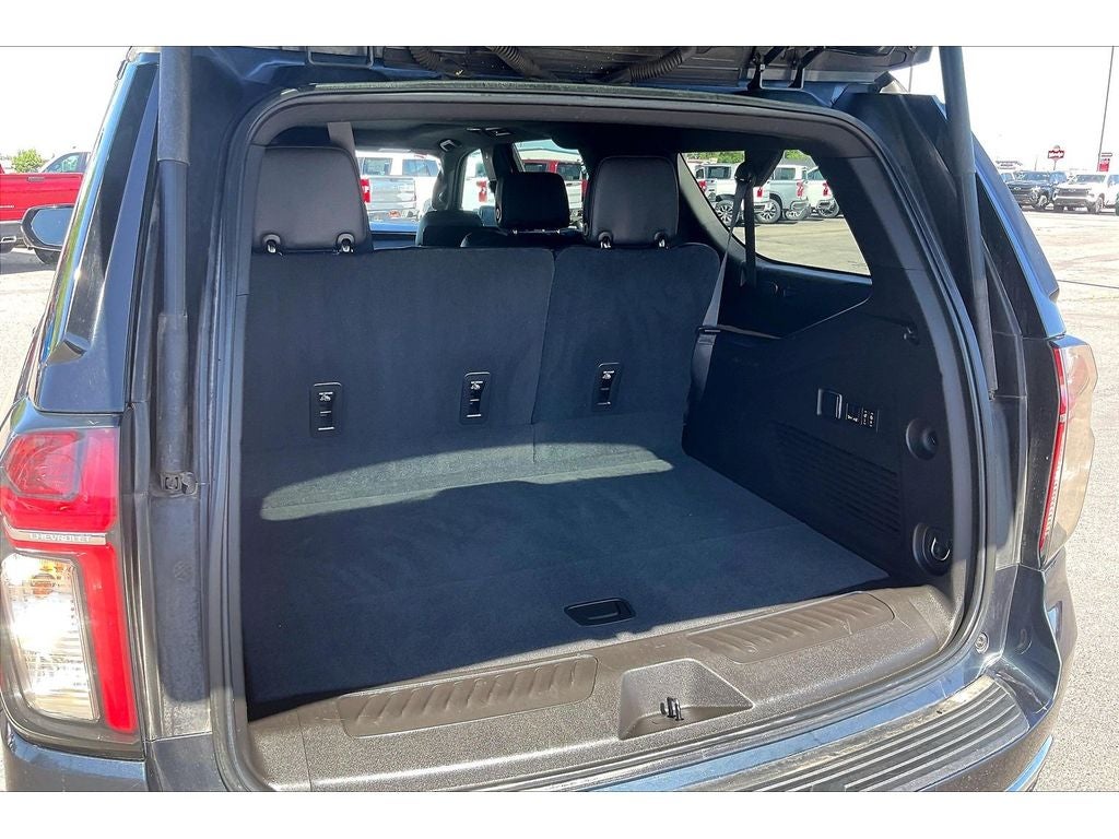 2021 Chevrolet Suburban LT