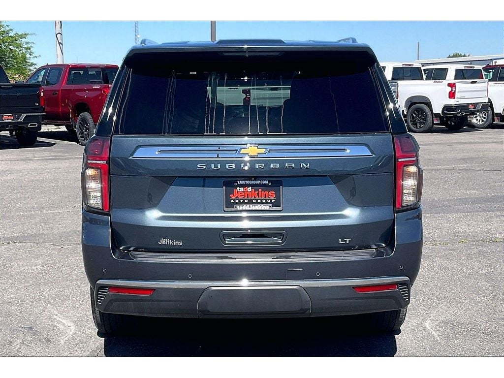 2021 Chevrolet Suburban LT