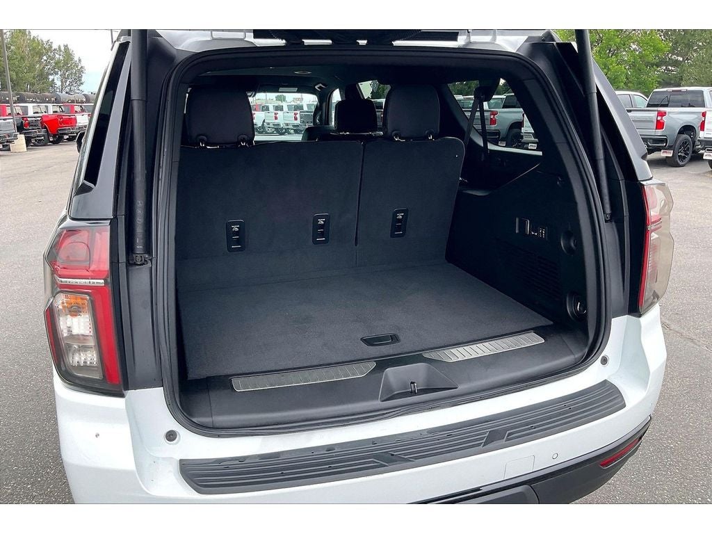 2024 Chevrolet Suburban RST