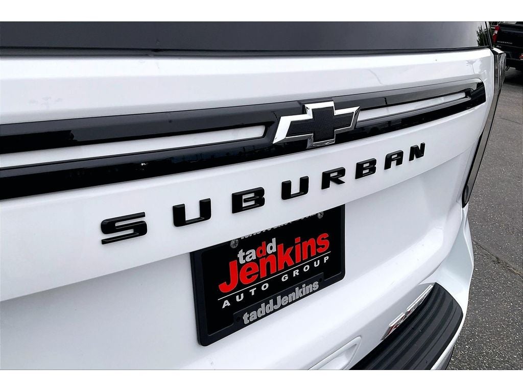 2024 Chevrolet Suburban RST