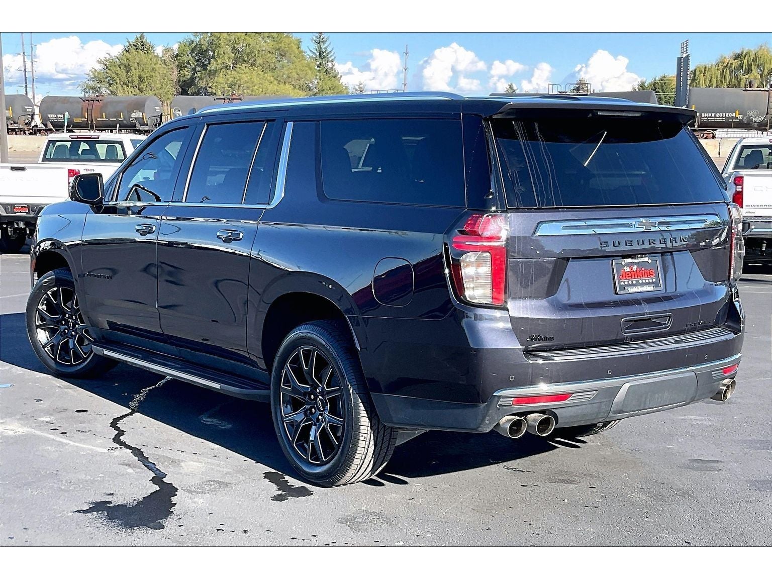 2023 Chevrolet Suburban Premier