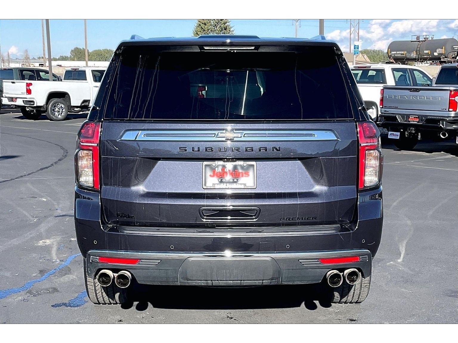 2023 Chevrolet Suburban Premier