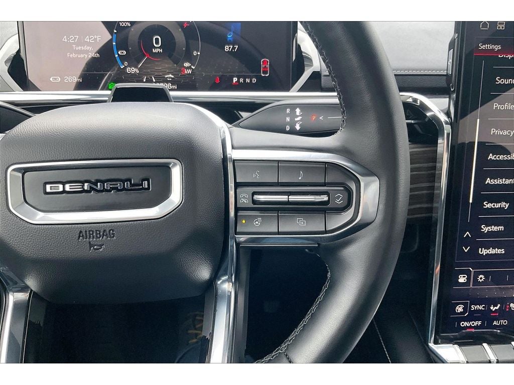 2025 GMC Sierra EV Extended Range Denali