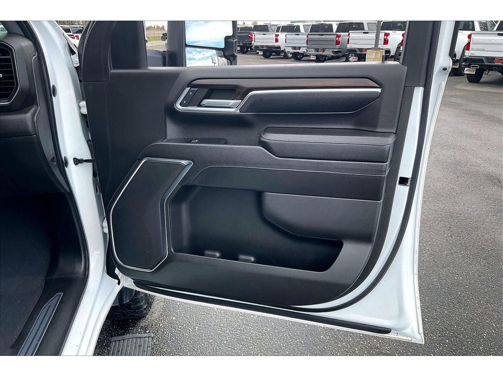 2024 GMC Sierra 2500 HD SLT