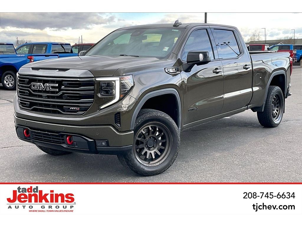 2024 GMC Sierra 1500 AT4