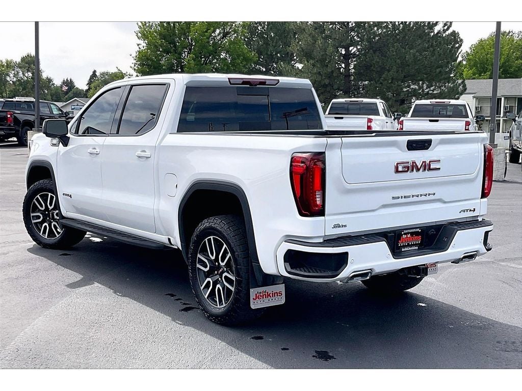 2025 GMC Sierra 1500 AT4