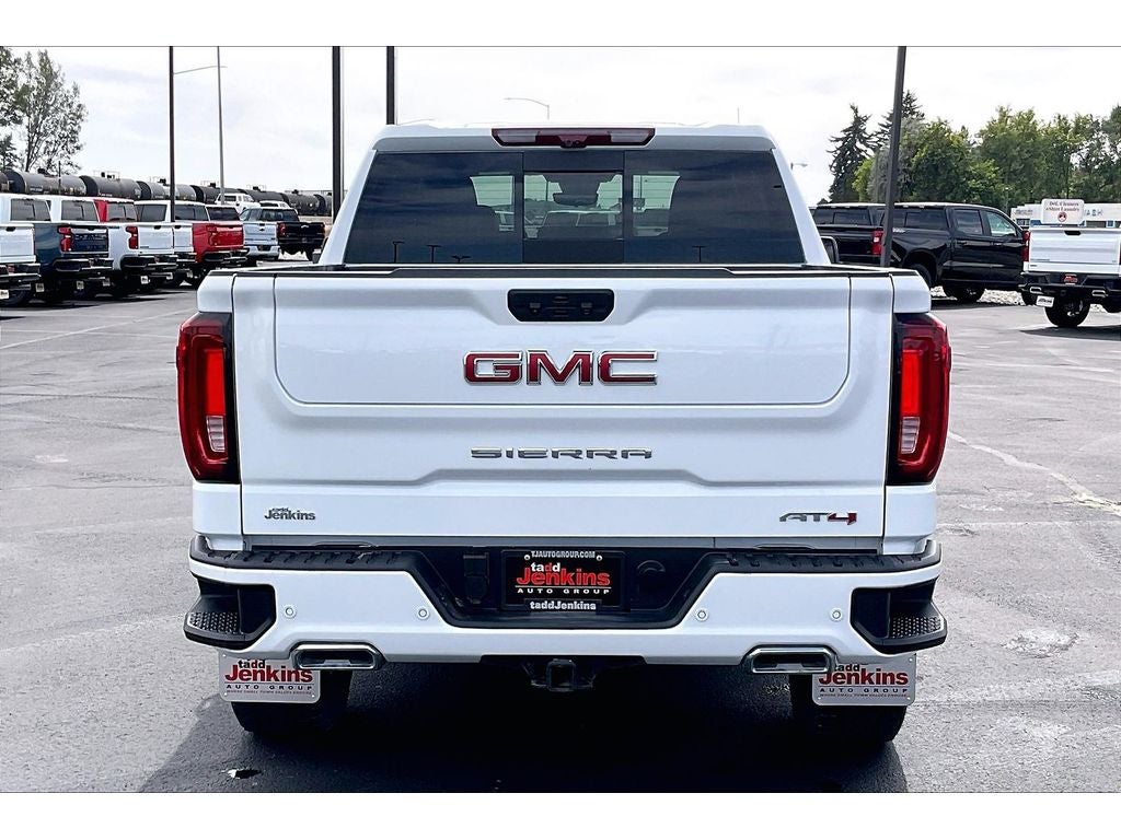 2025 GMC Sierra 1500 AT4