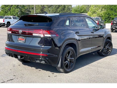 2025 Volkswagen Atlas Cross Sport 2.0T SEL R-Line Black