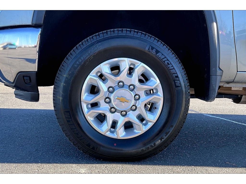 2025 Chevrolet Silverado 3500 HD LTZ