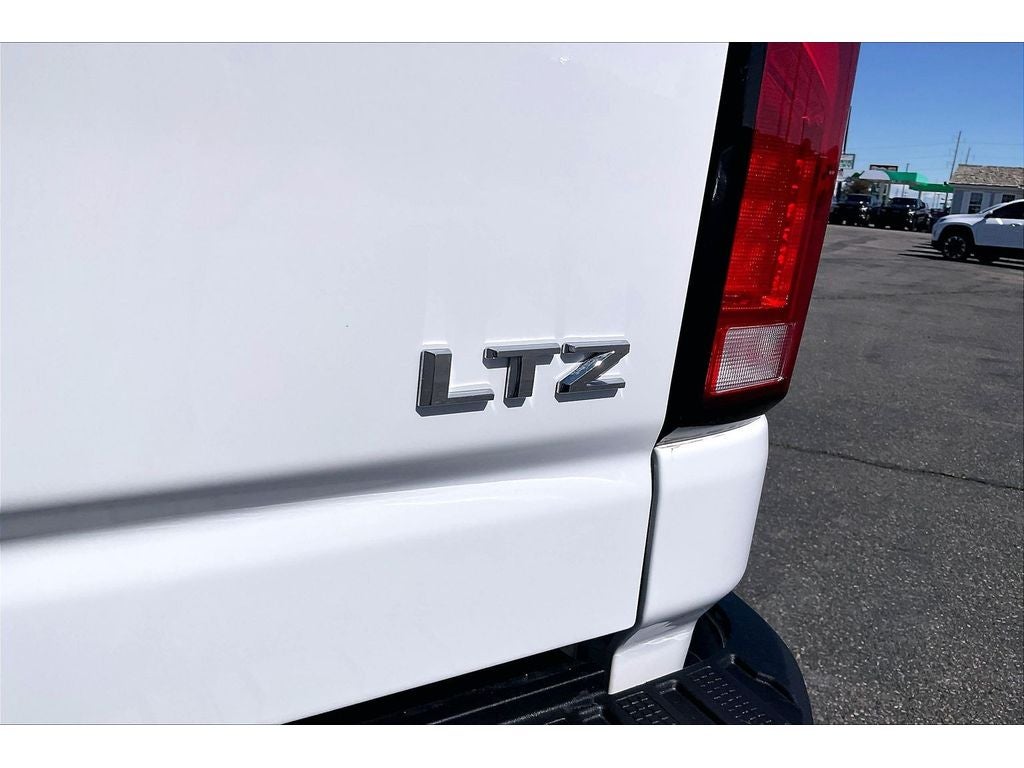 2025 Chevrolet Silverado 3500 HD LTZ