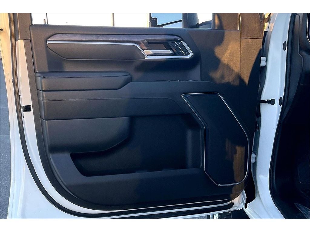 2025 Chevrolet Silverado 3500 HD LTZ