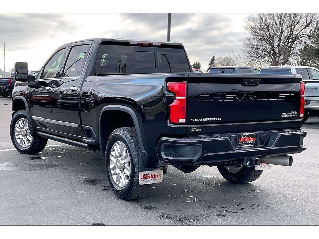 2025 Chevrolet Silverado 3500 HD High Country
