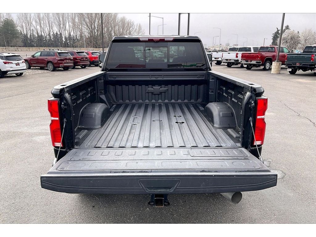 2025 Chevrolet Silverado 3500 HD High Country