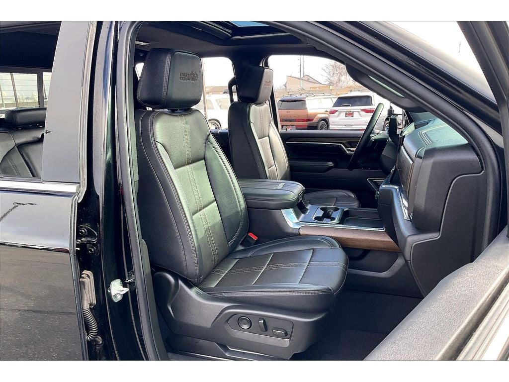 2025 Chevrolet Silverado 3500 HD High Country