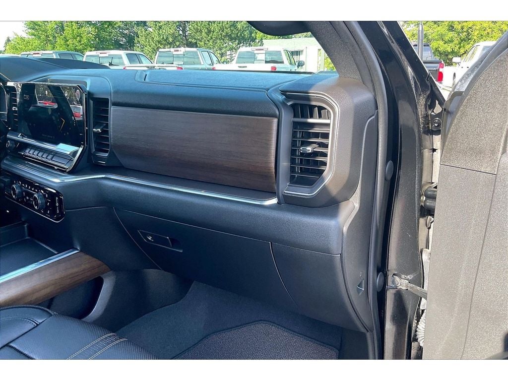 2024 Chevrolet Silverado 3500 HD High Country