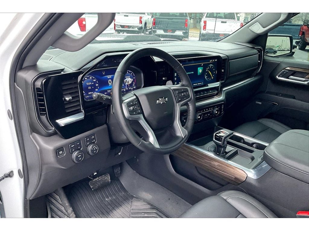 2025 Chevrolet Silverado 1500 LT Trail Boss