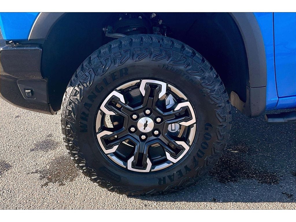 2025 Chevrolet Silverado 1500 ZR2