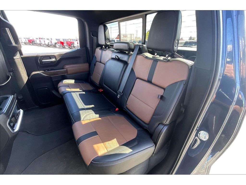 2022 Chevrolet Silverado 1500 LTD High Country