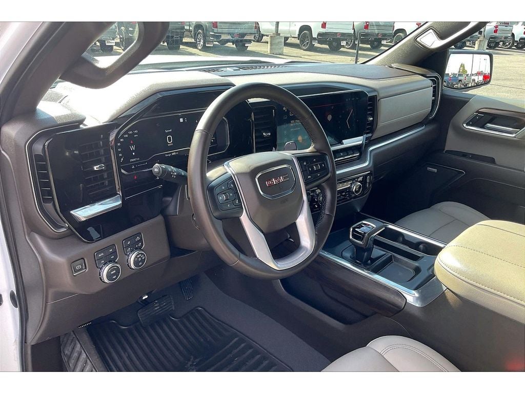 2023 GMC Sierra 1500 SLT