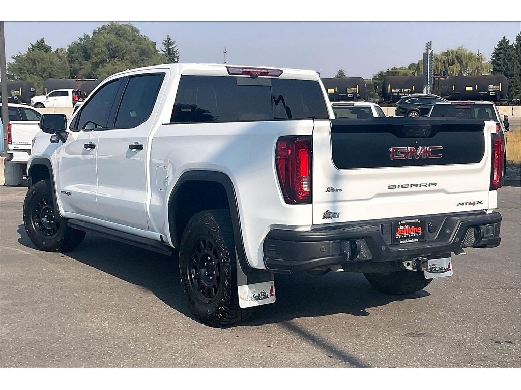 2024 GMC Sierra 1500 AT4X
