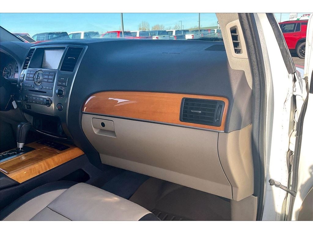 2013 Nissan Armada Platinum