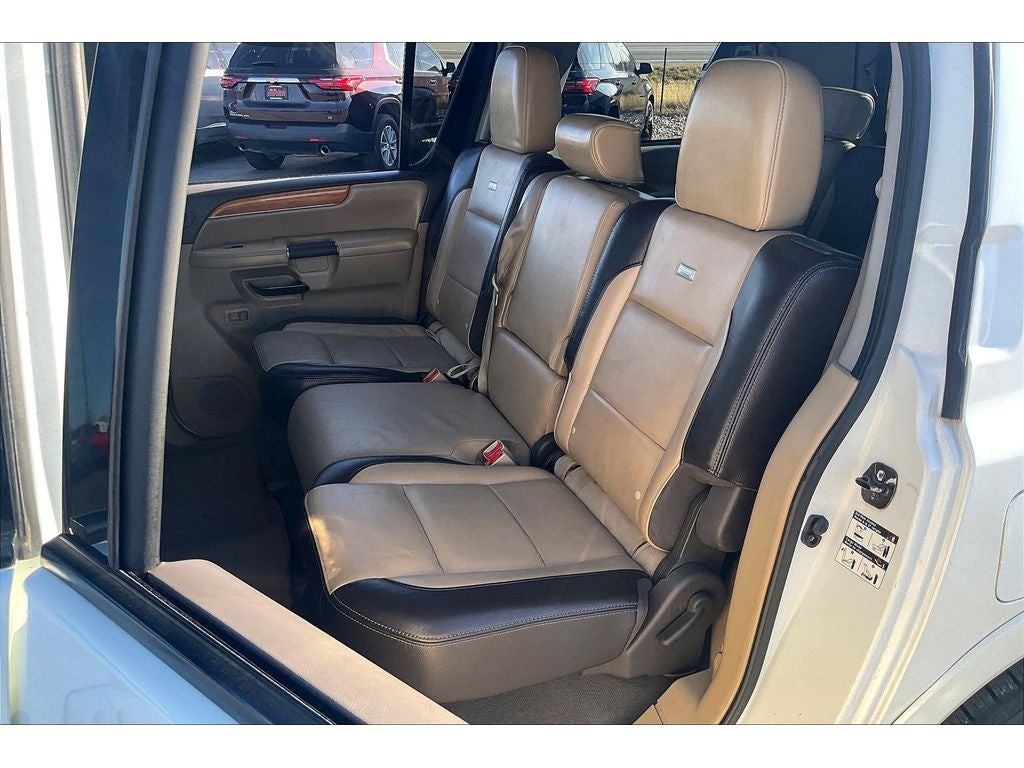 2013 Nissan Armada Platinum