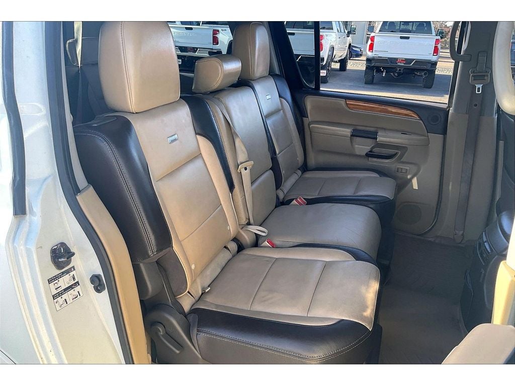 2013 Nissan Armada Platinum