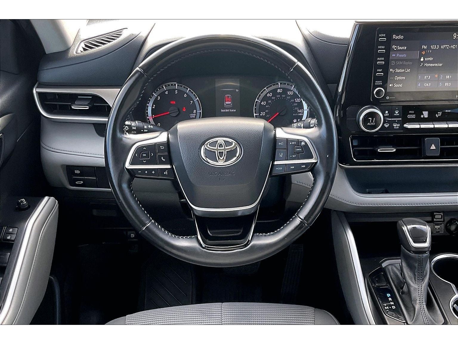 2021 Toyota Highlander L