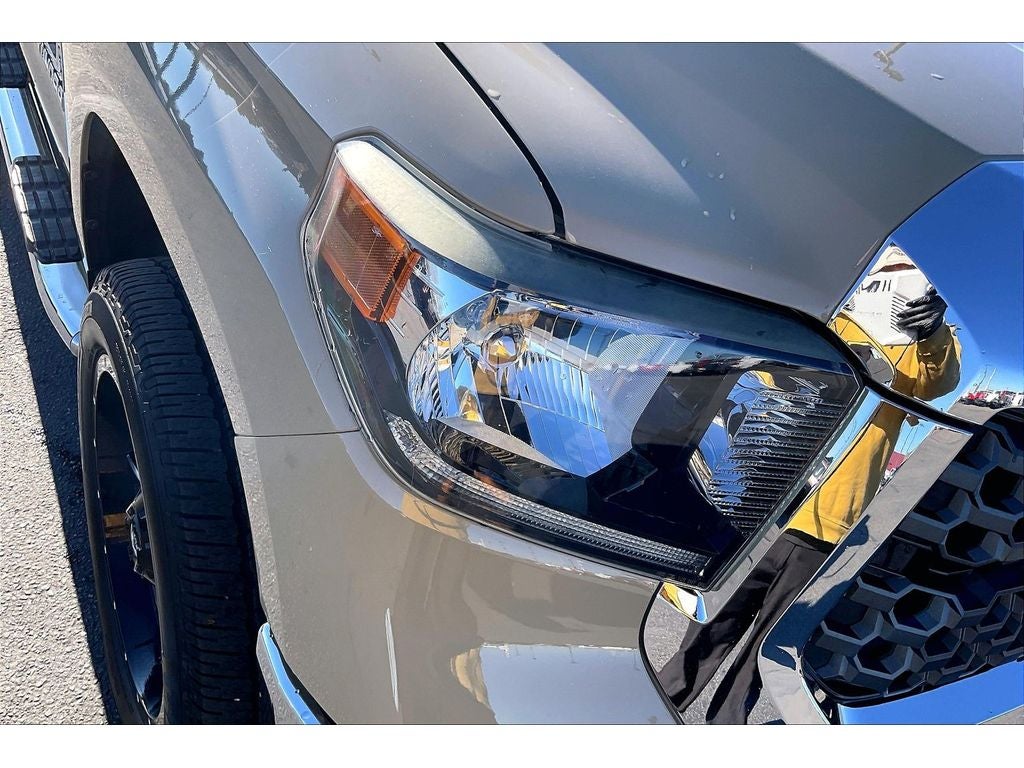 2019 Toyota Tundra 4WD SR5