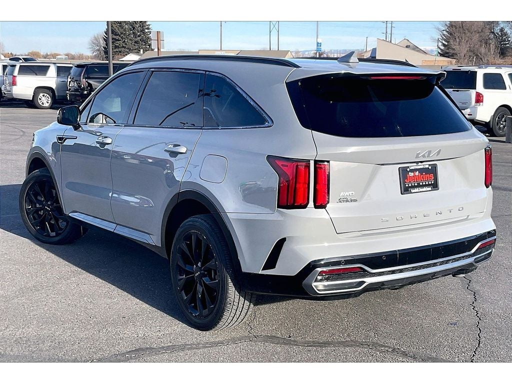 2022 Kia Sorento SX