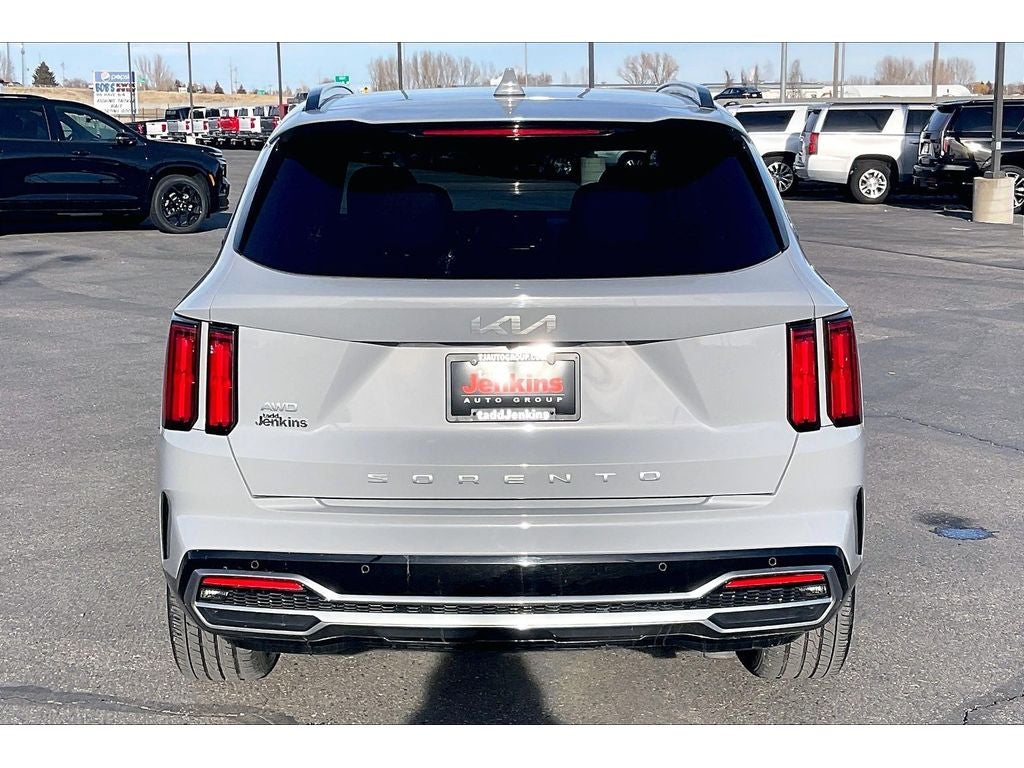 2022 Kia Sorento SX