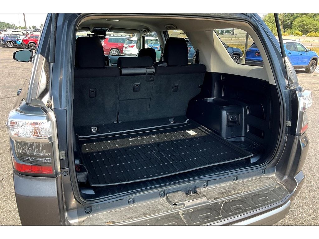 2022 Toyota 4Runner TRD Off Road