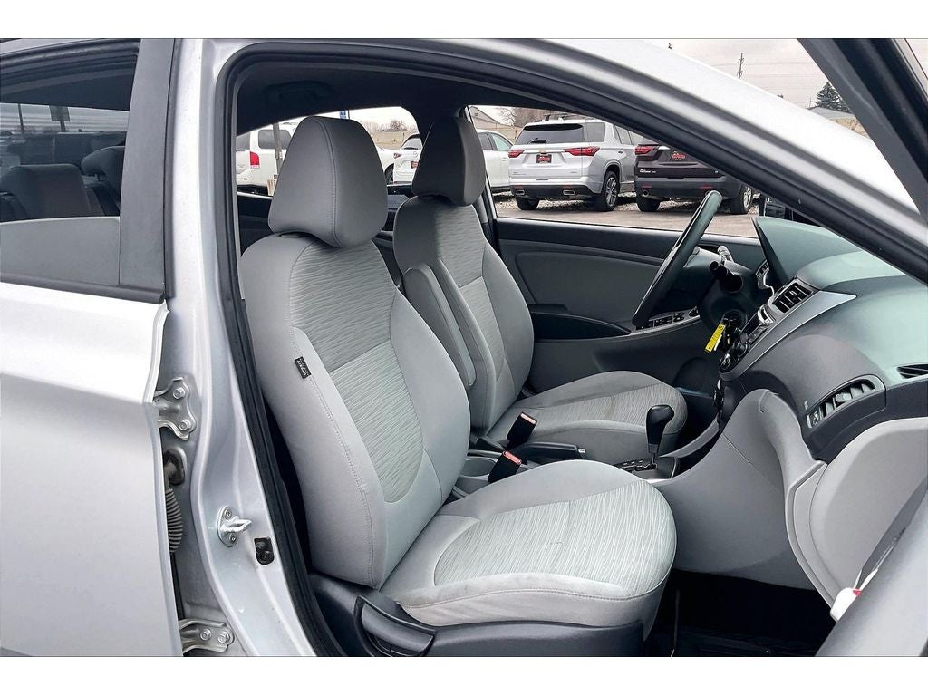 2017 Hyundai Accent SE