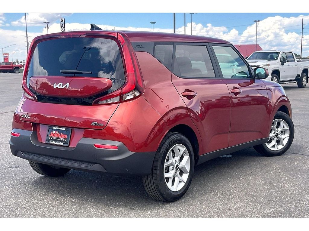 2022 Kia Soul LX
